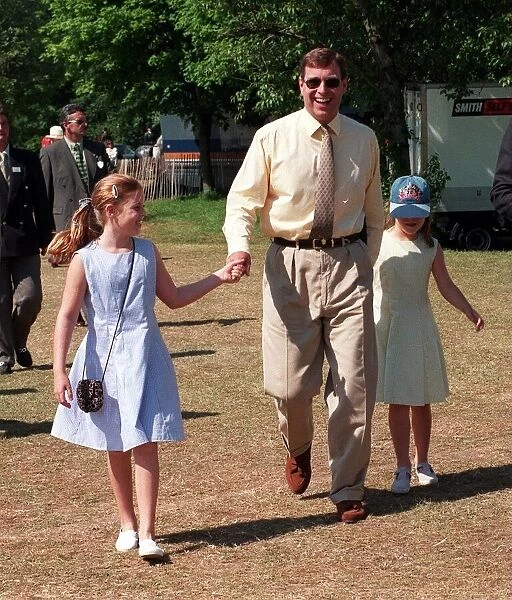 Prince Andrew with daughters, May 1998 Princess Beatrice