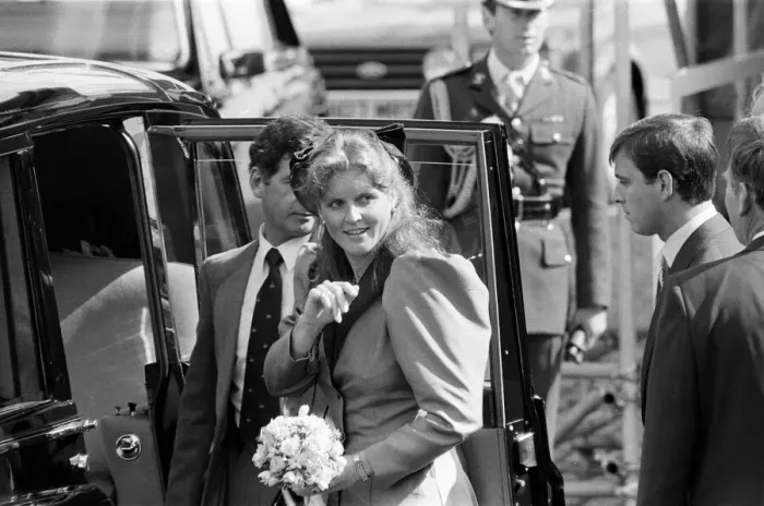 Framed Print : Prince Andrew, Duke of York and Sarah, Duchess of York visit Scotland. 16th August 1986 Framed Print : Prince Andrew, Duke of York and Sarah, Duchess of York visit Scotland. 16th August 1986
