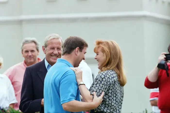 Framed Print : Prince Andrew, Duke of York and Sarah, Duchess of York at a charity golf match in aid of Framed Print : Prince Andrew, Duke of York and Sarah, Duchess of York at a charity golf match in aid of