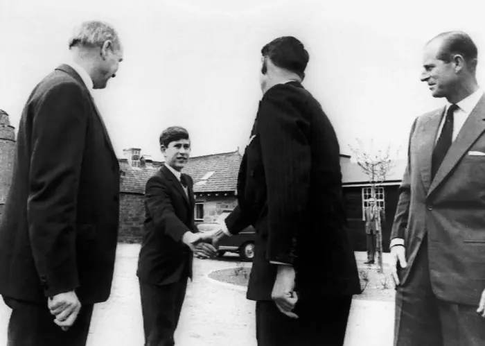Framed Print : Prince Charles aged 13 arrives at Gordonstoun school May 1962 Framed Print : Prince Charles aged 13 arrives at Gordonstoun school May 1962
