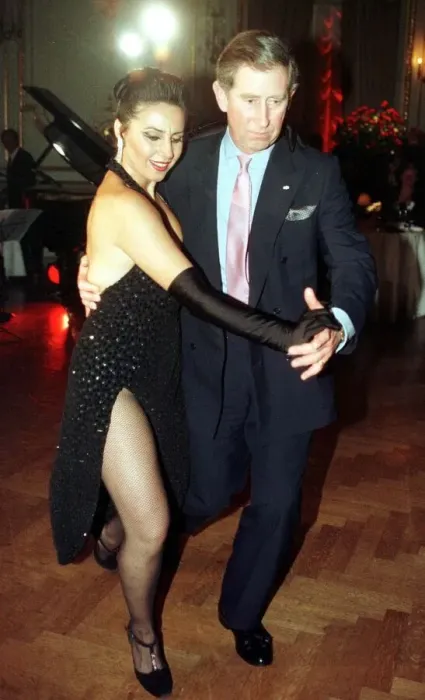 Framed Print : Prince Charles in Argentina dances the tango with Adriane Vasile at a presidential dinner Framed Print : Prince Charles in Argentina dances the tango with Adriane Vasile at a presidential dinner