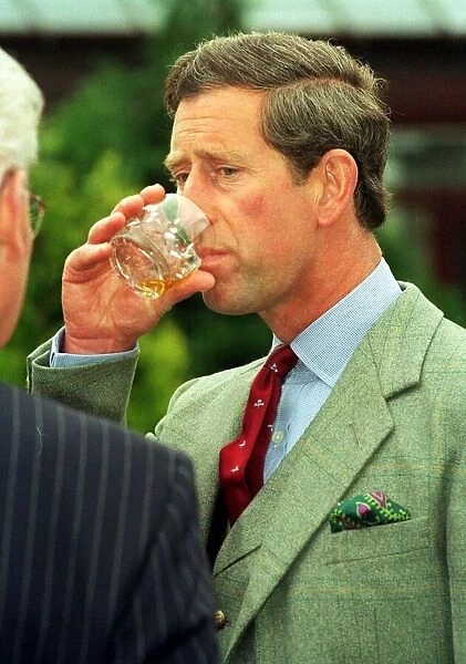 Prince Charles drinks whisky Lochnagar distillery