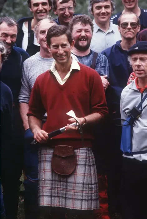 Framed Print : Prince Charles at Glen Coe and River Nevis, Scotland, August 1987 Framed Print : Prince Charles at Glen Coe and River Nevis, Scotland, August 1987