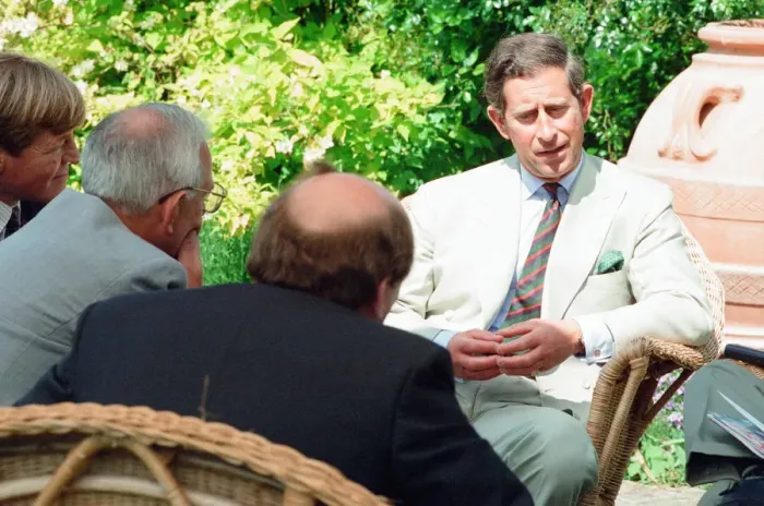 Framed Print : Prince Charles, is interviewed by members of the welsh press Framed Print : Prince Charles, is interviewed by members of the welsh press
