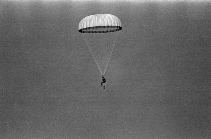 Framed Print : Prince Charles makes a parachute jump off the Dorset coast during his training as an RAF