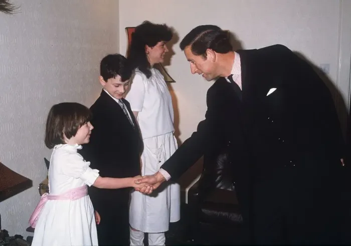Framed Print : Prince Charles meeting Mechan kids from Govanhill Glasgow November 1985 Framed Print : Prince Charles meeting Mechan kids from Govanhill Glasgow November 1985