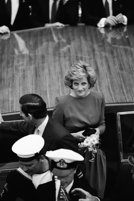 Framed Print : Prince Charles, Prince of Wales and Diana, Princess of Wales visit Italy. May 1985 Framed Print : Prince Charles, Prince of Wales and Diana, Princess of Wales visit Italy. May 1985