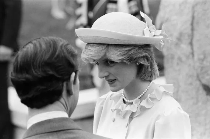 Framed Print : Prince Charles, Prince of Wales and Diana, Princess of Wales visit Saint John Framed Print : Prince Charles, Prince of Wales and Diana, Princess of Wales visit Saint John