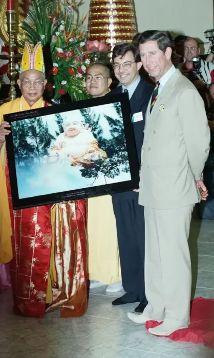 Framed Print : Prince Charles, Prince of Wales visits Australia. January 1994 Framed Print : Prince Charles, Prince of Wales visits Australia. January 1994