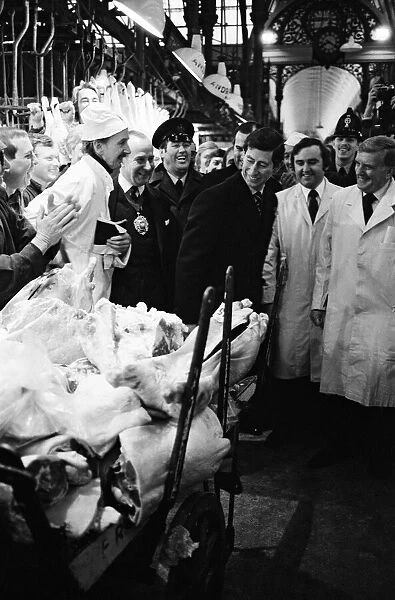 Prince Charles, Prince of Wales, visits Smithfield Market. 4th November 1980