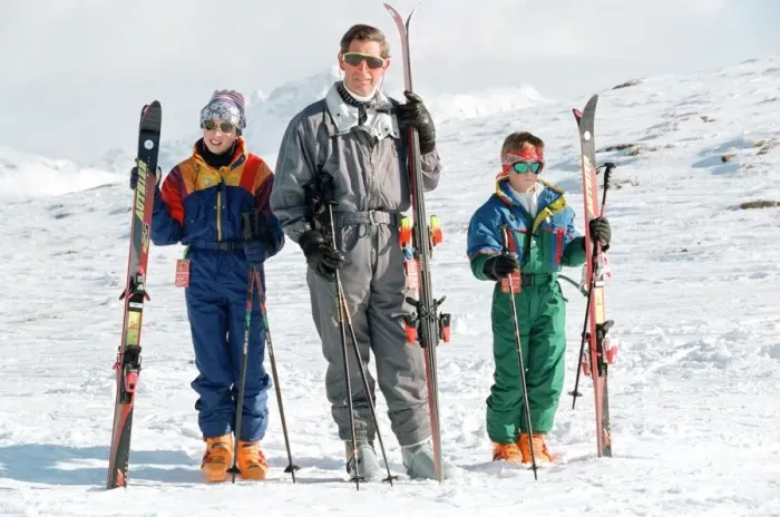 Framed Print : Prince Charles, Prince William and Prince Harry during a skiing holiday in Klosters