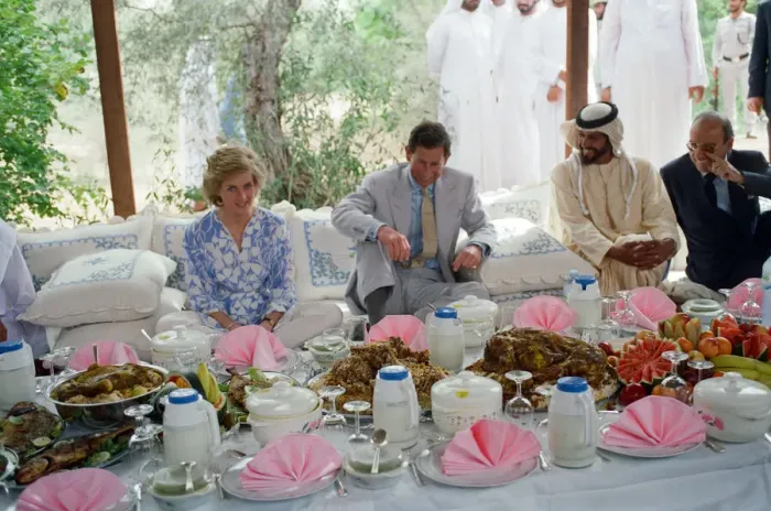 Framed Print : Prince Charles and Princess Diana attend a picnic in the desert at Al Ain