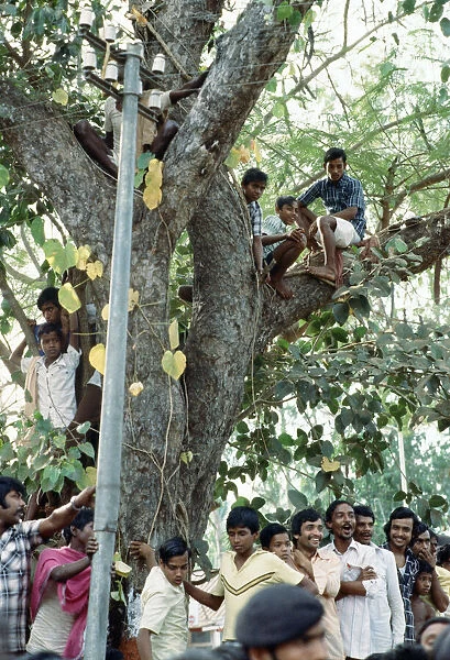 Prince Charles tour of India. Pictured, spectators await the Prince, Orissa