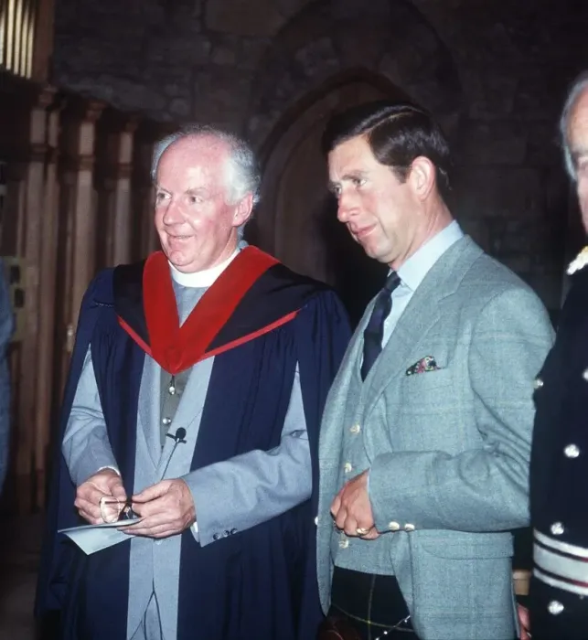 Framed Print : Prince Charles visit to Dornoch for the 750th Anniversary of the Cathedral Framed Print : Prince Charles visit to Dornoch for the 750th Anniversary of the Cathedral
