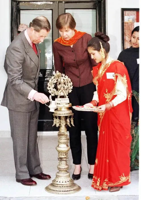 Framed Print : Prince Charles visits British Council in Kathmandu, Nepal February 1998