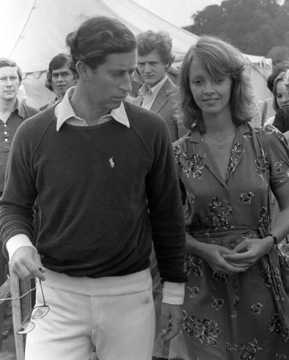 Framed Print : Prince Charles walks along with Sabrina Guinness at polo match at Cowday Park