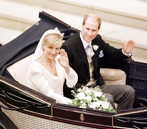 Prince Edward Royal Wedding 1999 Wedding of Sophie Rhys Jones to Prince Edward at