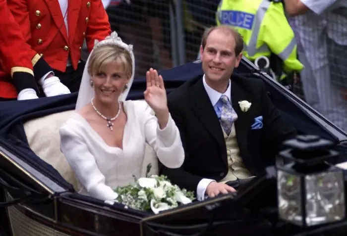 Framed Print : Prince Edward Royal Wedding 1999 Wedding of Sophie Rhys-Jones to Prince Edward