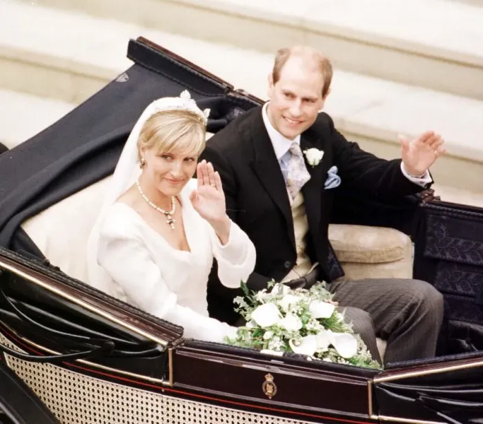 Framed Print : Prince Edward Royal Wedding 1999 Wedding of Sophie Rhys Jones to Prince Edward