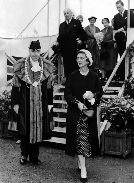 Framed Print : Prince George and Princess Marina - The Duke and Duchess of Kent North East Royal Framed Print : Prince George and Princess Marina - The Duke and Duchess of Kent North East Royal
