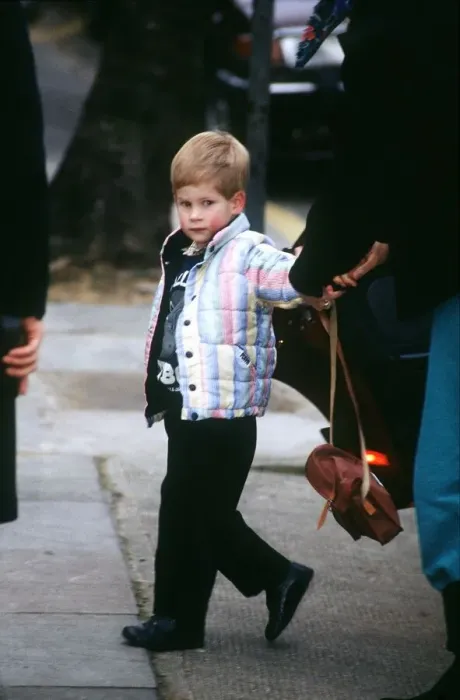 Framed Print : Prince Harry arriving at school where he will be playing a shepherd in a nativity play Framed Print : Prince Harry arriving at school where he will be playing a shepherd in a nativity play