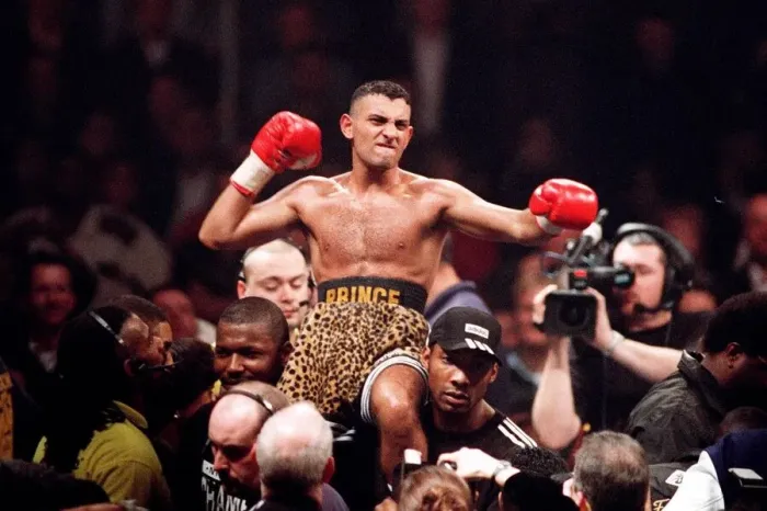 Framed Print : Prince Naseem Hamed on the shoulders of his supporters after beating Tom Boom Boom Framed Print : Prince Naseem Hamed on the shoulders of his supporters after beating Tom Boom Boom