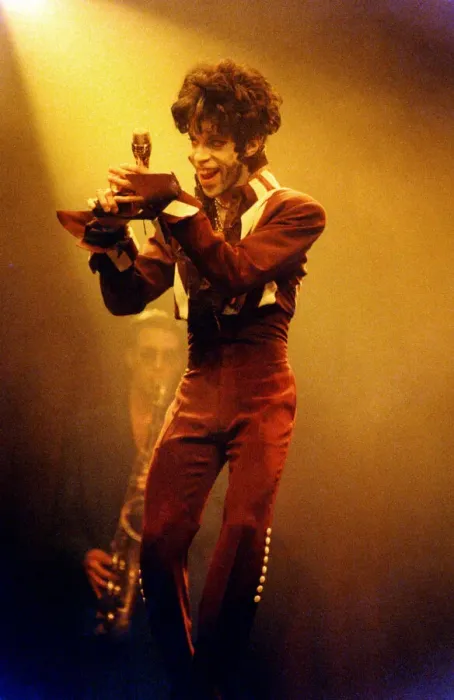 Framed Print : Prince performing at the NIA Birmingham. Act II tour. 27th July 1993