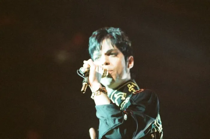 Framed Print : Prince performing on stage during his Ultimate Live Experience Tour Framed Print : Prince performing on stage during his Ultimate Live Experience Tour
