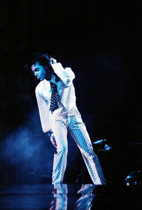 Framed Print : Prince performing on stage at Wembley 25th July 1988 Lovesexy World Tour Framed Print : Prince performing on stage at Wembley 25th July 1988 Lovesexy World Tour