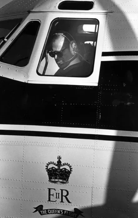 Framed Print : Prince Philip, Duke of Edinburgh sets off for home from Speke Airport after his vibist to Framed Print : Prince Philip, Duke of Edinburgh sets off for home from Speke Airport after his vibist to