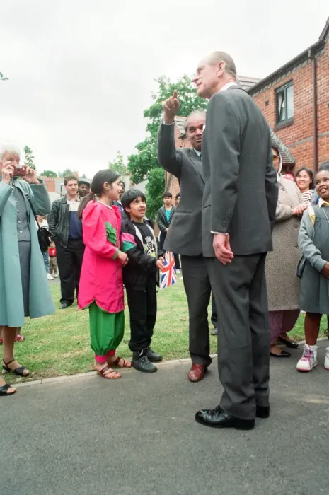 Framed Print : Prince Philip, Duke of Edinburgh tours the Century Drive housing development off Albert