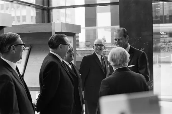 Framed Print : Prince Philip, Duke of Edinburgh, visiting the Birmingham Post and Mail offices Framed Print : Prince Philip, Duke of Edinburgh, visiting the Birmingham Post and Mail offices