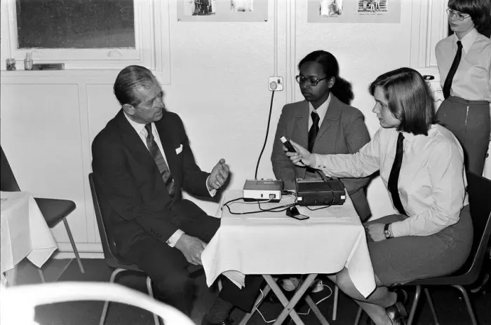 Framed Print : Prince Philip, Duke of Edinburgh visits Malvern Girls College. 4th May 1978 Framed Print : Prince Philip, Duke of Edinburgh visits Malvern Girls College. 4th May 1978