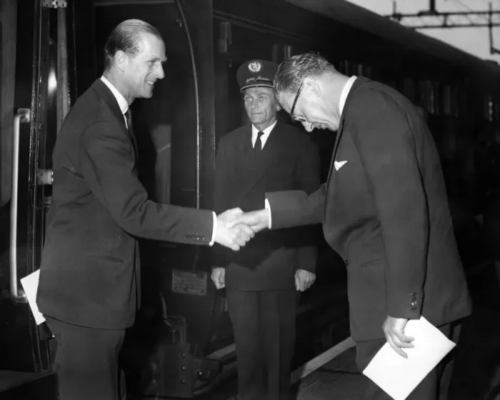 Framed Print : Prince Philip, Duke of Edinburgh visits Manchester. Head bowed Framed Print : Prince Philip, Duke of Edinburgh visits Manchester. Head bowed