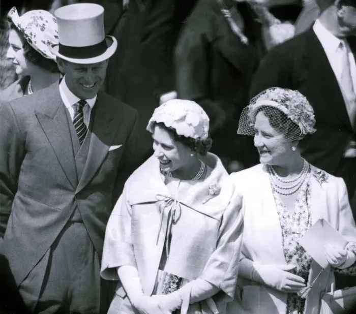 Framed Print : Prince Phillip, pictured with Queen Elizabeth II & The Queen mother at Epsom racetrack Framed Print : Prince Phillip, pictured with Queen Elizabeth II & The Queen mother at Epsom racetrack