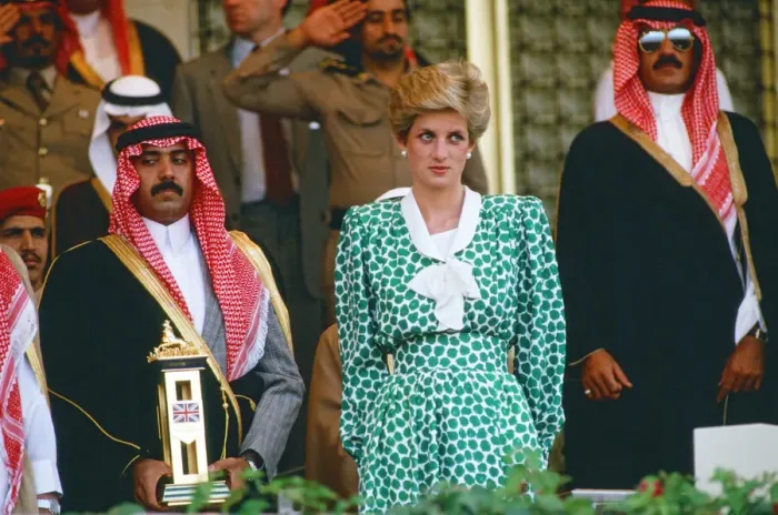 Framed Print : Prince and Princess of Wales, Middle East Tour November 1986 Framed Print : Prince and Princess of Wales, Middle East Tour November 1986