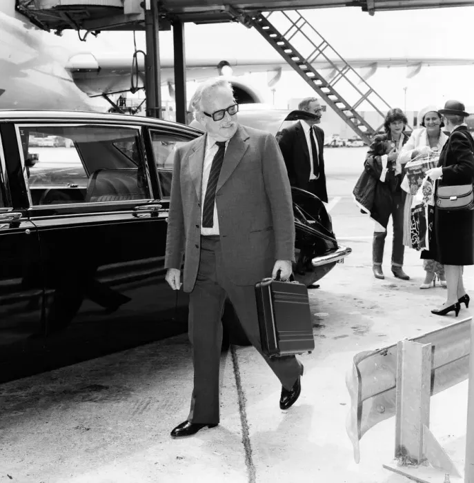 Framed Print : Prince Rainier III of Monaco leaving Heathrow Airport for Nice. 14th July 1981 Framed Print : Prince Rainier III of Monaco leaving Heathrow Airport for Nice. 14th July 1981