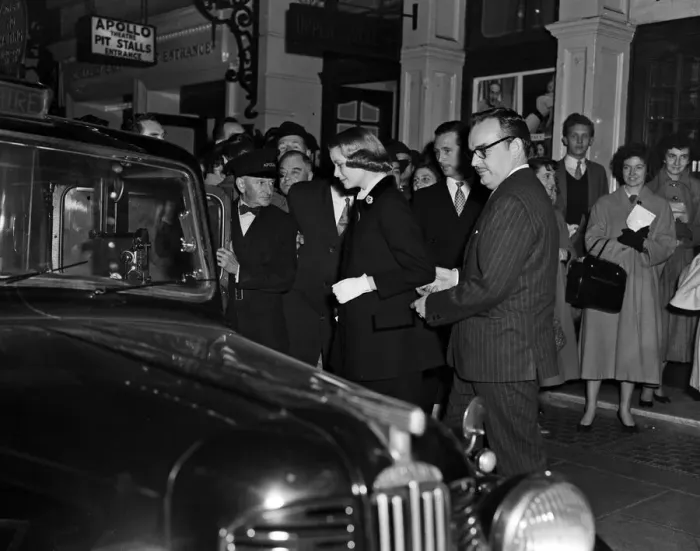 Framed Print : Prince Rainier and Princess Grace of Monaco leave the Apollo Theatre after watching Framed Print : Prince Rainier and Princess Grace of Monaco leave the Apollo Theatre after watching