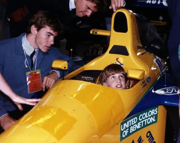 : Prince William in the cockpit of a F1 Benetton racing car at Silverstone : Prince William in the cockpit of a F1 Benetton racing car at Silverstone