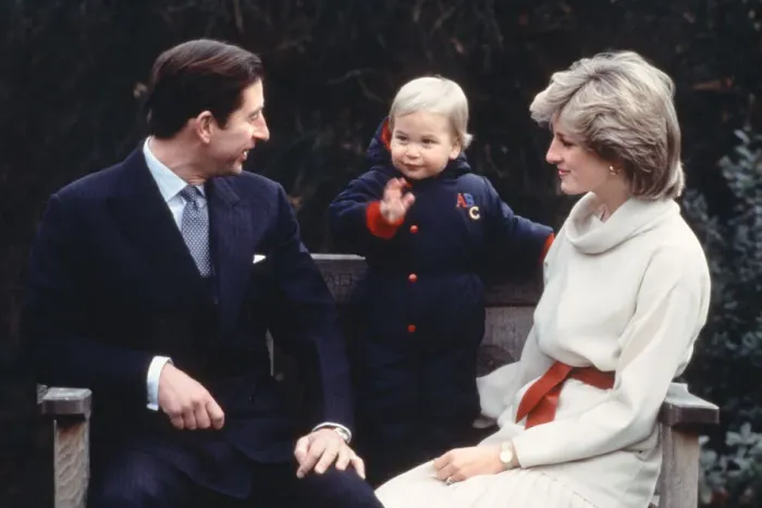 Framed Print : Prince William with Prince Charles and Princess Diana at Kensington Palace 14th