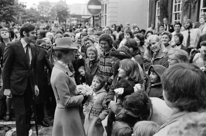 Framed Print : Princess Anne visits Aylesbury, Buckinghamshire. 20th May 1980 Framed Print : Princess Anne visits Aylesbury, Buckinghamshire. 20th May 1980