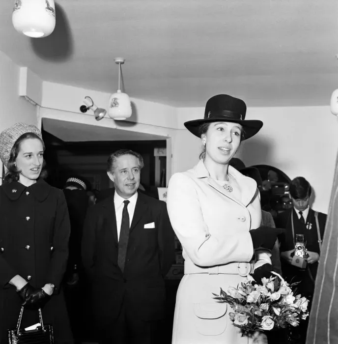 Framed Print : Princess Anne visits a gift fair in Blackpool, Lancashire. 3rd February 1971 Framed Print : Princess Anne visits a gift fair in Blackpool, Lancashire. 3rd February 1971