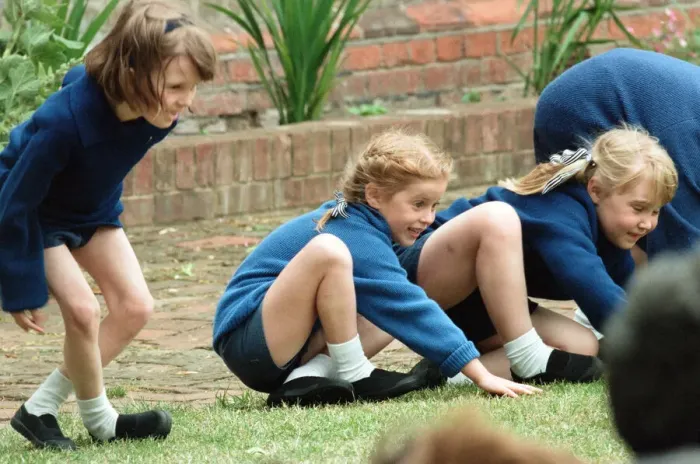 Framed Print : Princess Beatrice takes part in sports day at Upton House School, Windsor. 21st June 1994