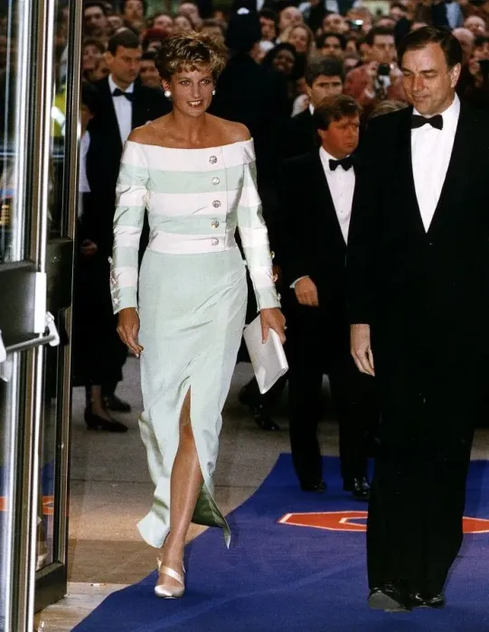 Framed Print : Princess Diana attends the movie premiere An Accidental Hero'in London