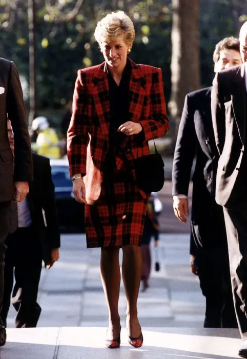 Framed Print : Princess Diana clothing November 1990