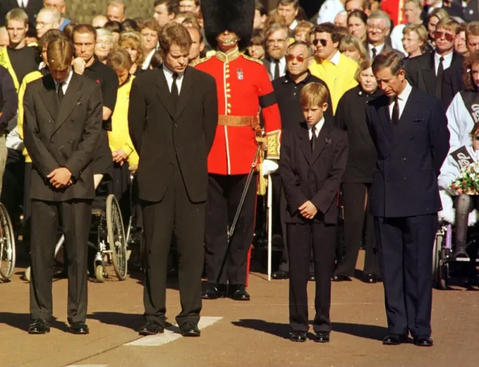 Framed Print : Princess Diana Funeral. Royals with their heads bowed outside St James Palace Framed Print : Princess Diana Funeral. Royals with their heads bowed outside St James Palace