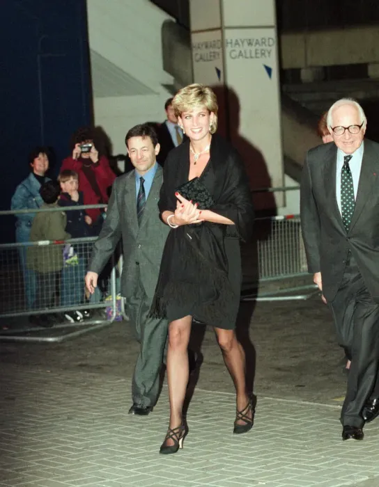 Framed Print : Princess Diana, HRH The Princess of Wales, attends a private piano recital performed by Framed Print : Princess Diana, HRH The Princess of Wales, attends a private piano recital performed by