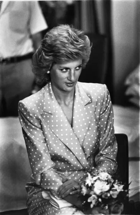 Framed Print : Princess Diana, HRH The Princess of Wales at The Freeman Hospital in Newcastle Upon Tyne Framed Print : Princess Diana, HRH The Princess of Wales at The Freeman Hospital in Newcastle Upon Tyne