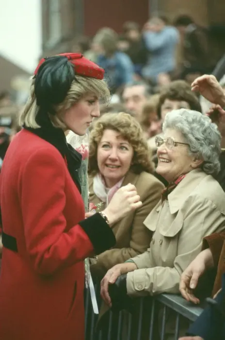 Framed Print : Princess Diana meets and greets the people of Birmingham, The Midlands