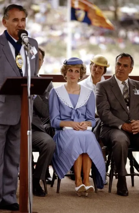 Framed Print : Princess Diana during the Overseas Visit to Australia. The Princess Framed Print : Princess Diana during the Overseas Visit to Australia. The Princess